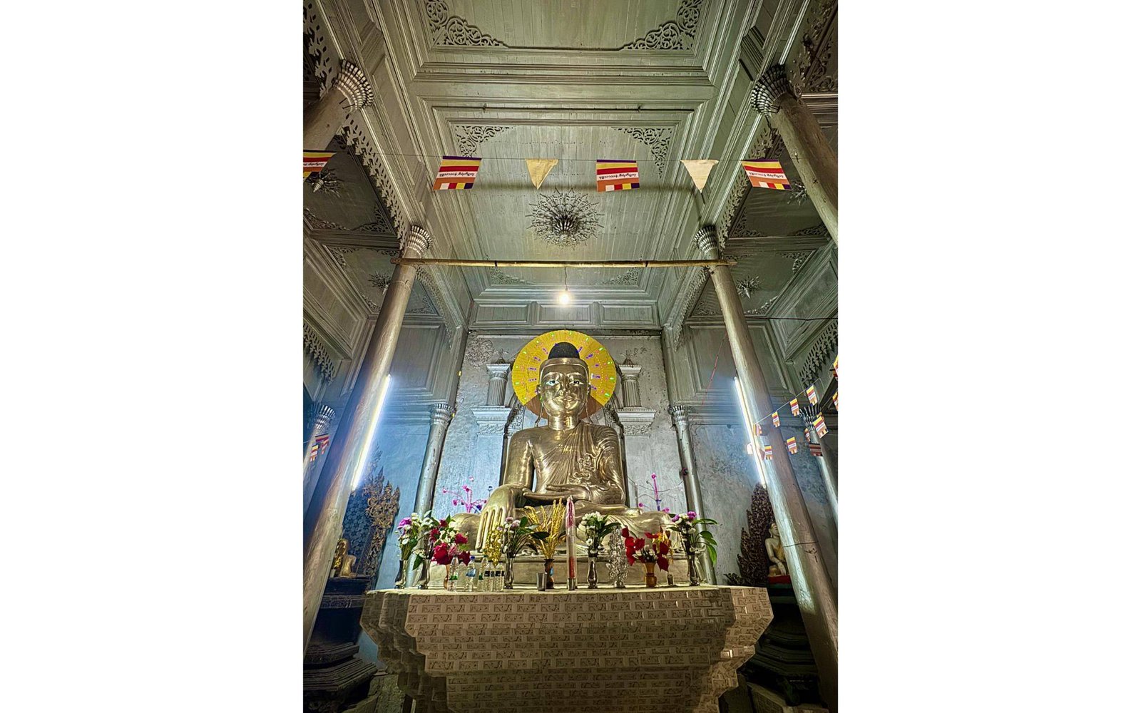 Lamar Para Buddhist Monastery architecture