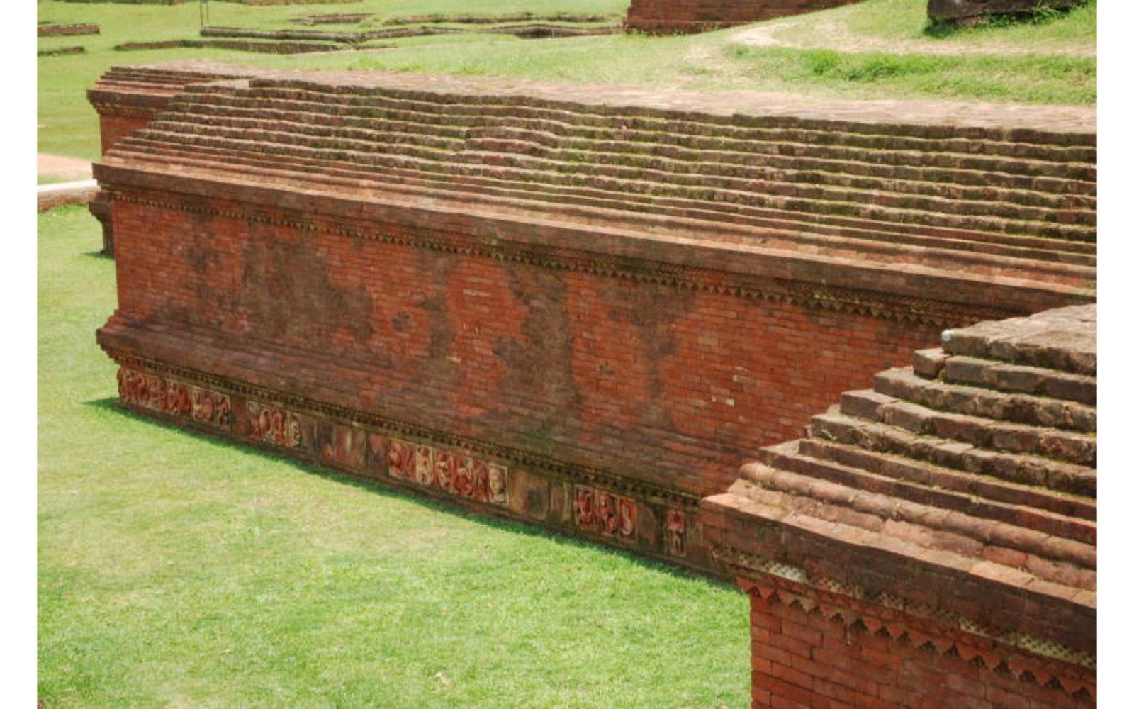 Somapura Mahavihara, Paharpur: A Landmark of Buddhist Heritage in Bangladesh architecture