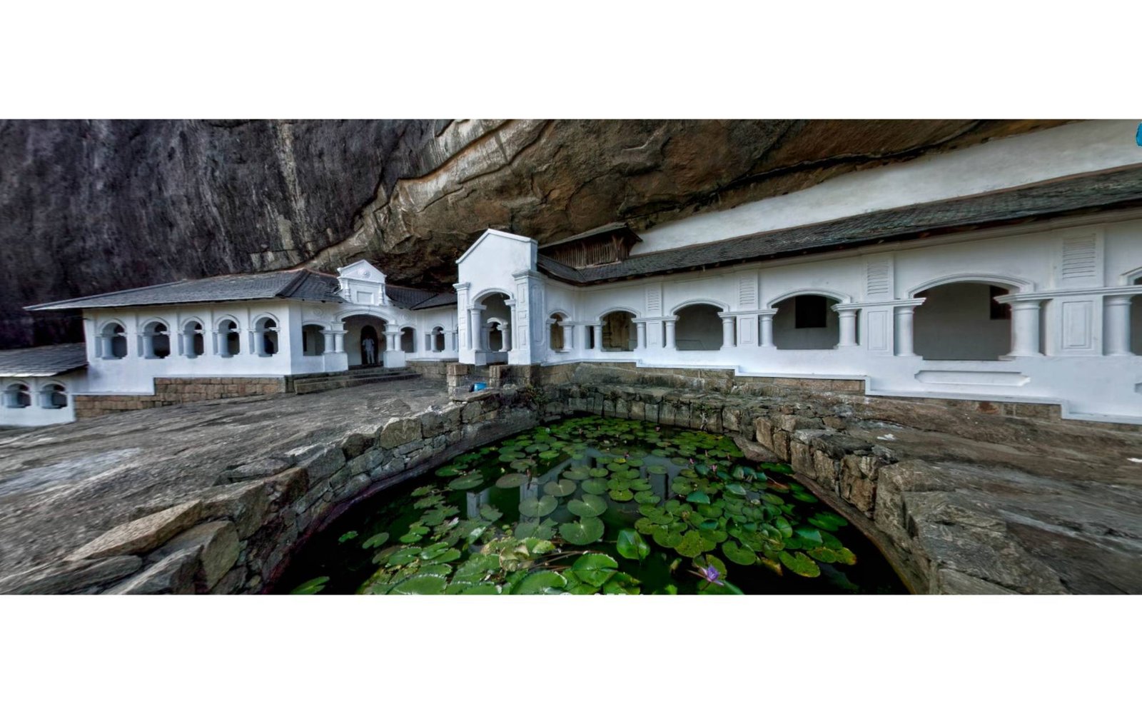The Dambulla Cave Temple architecture